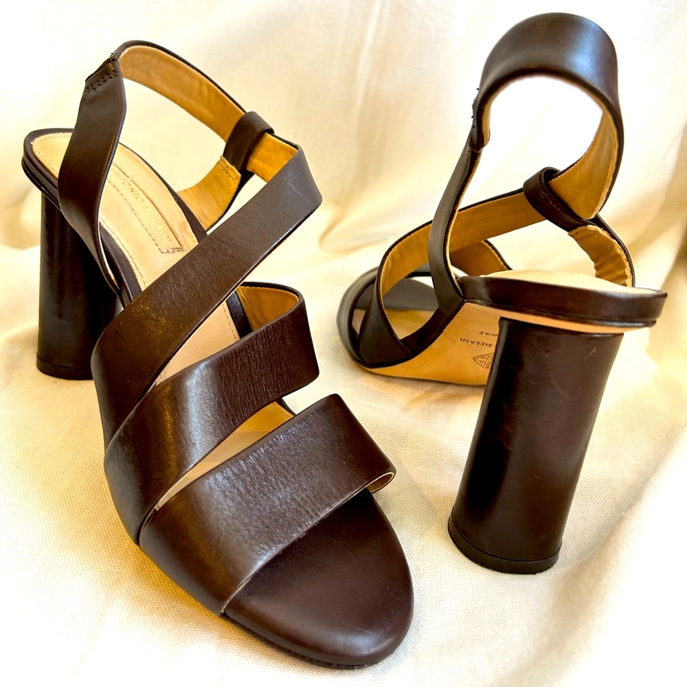 ANTONIO MELANI sling-back 3” brown heels. Size 7 1/2. Gently used.